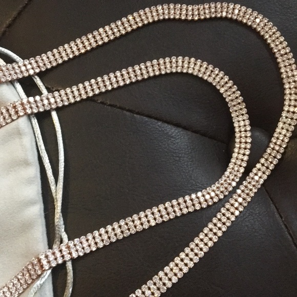 Kendra Scott Pavlov wraparound necklace - Picture 2 of 4